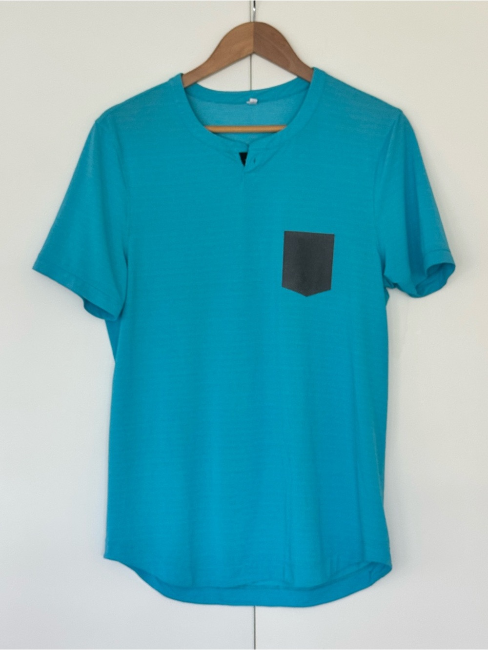 Lululemon Metal Vent Tech Short Sleeve – Blue (Size M, Worn Once)